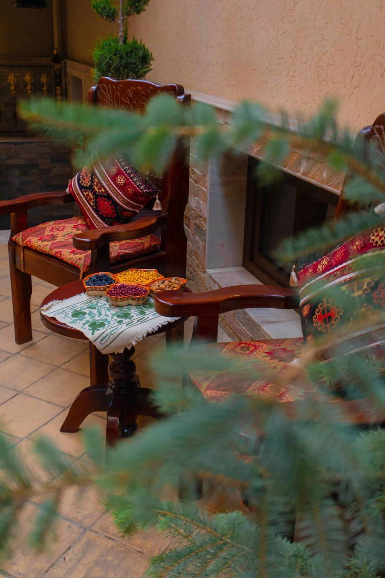 Gur Emir Palace Boutique Hotel 撒马尔罕 外观 照片